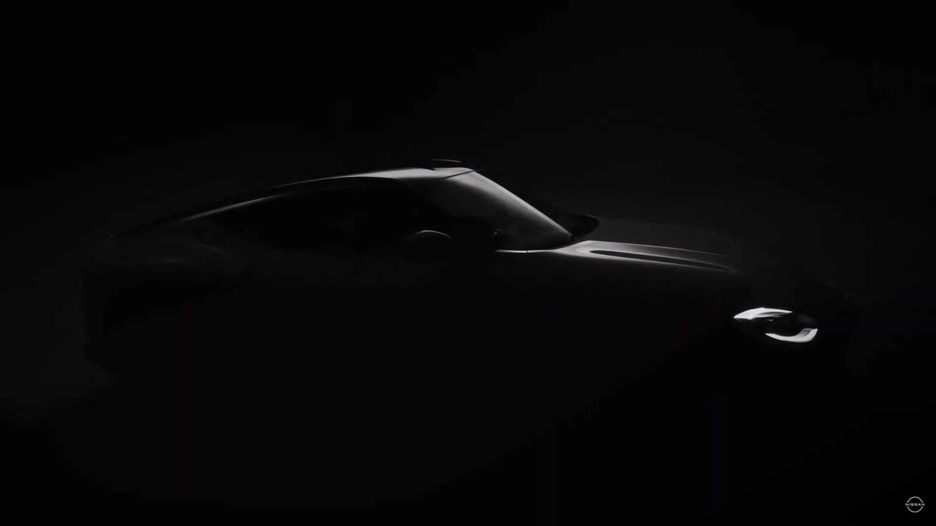 nissan-400z-proto-teaser 9.webp