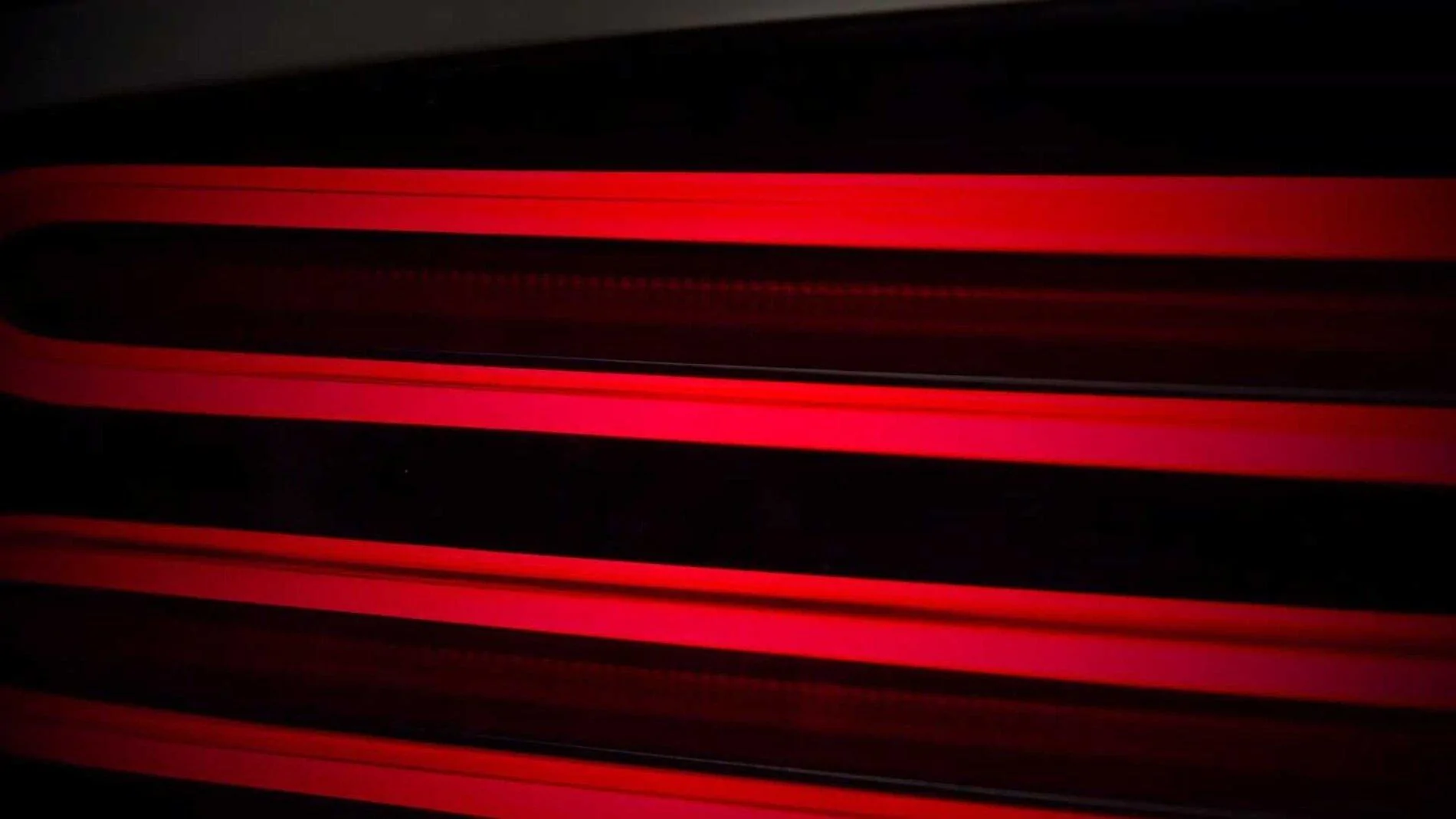 nissan-400z-proto-teaser 8.webp
