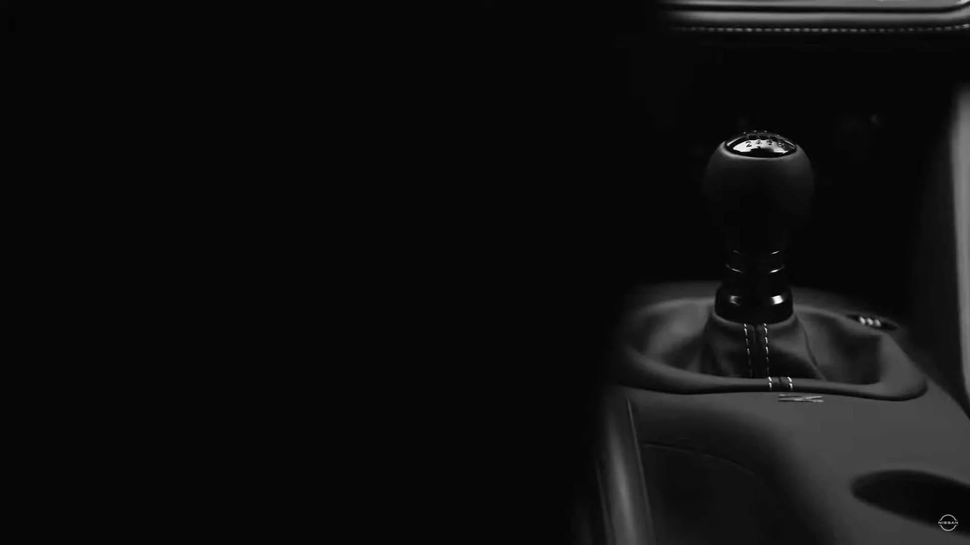 nissan-400z-proto-teaser 5.webp