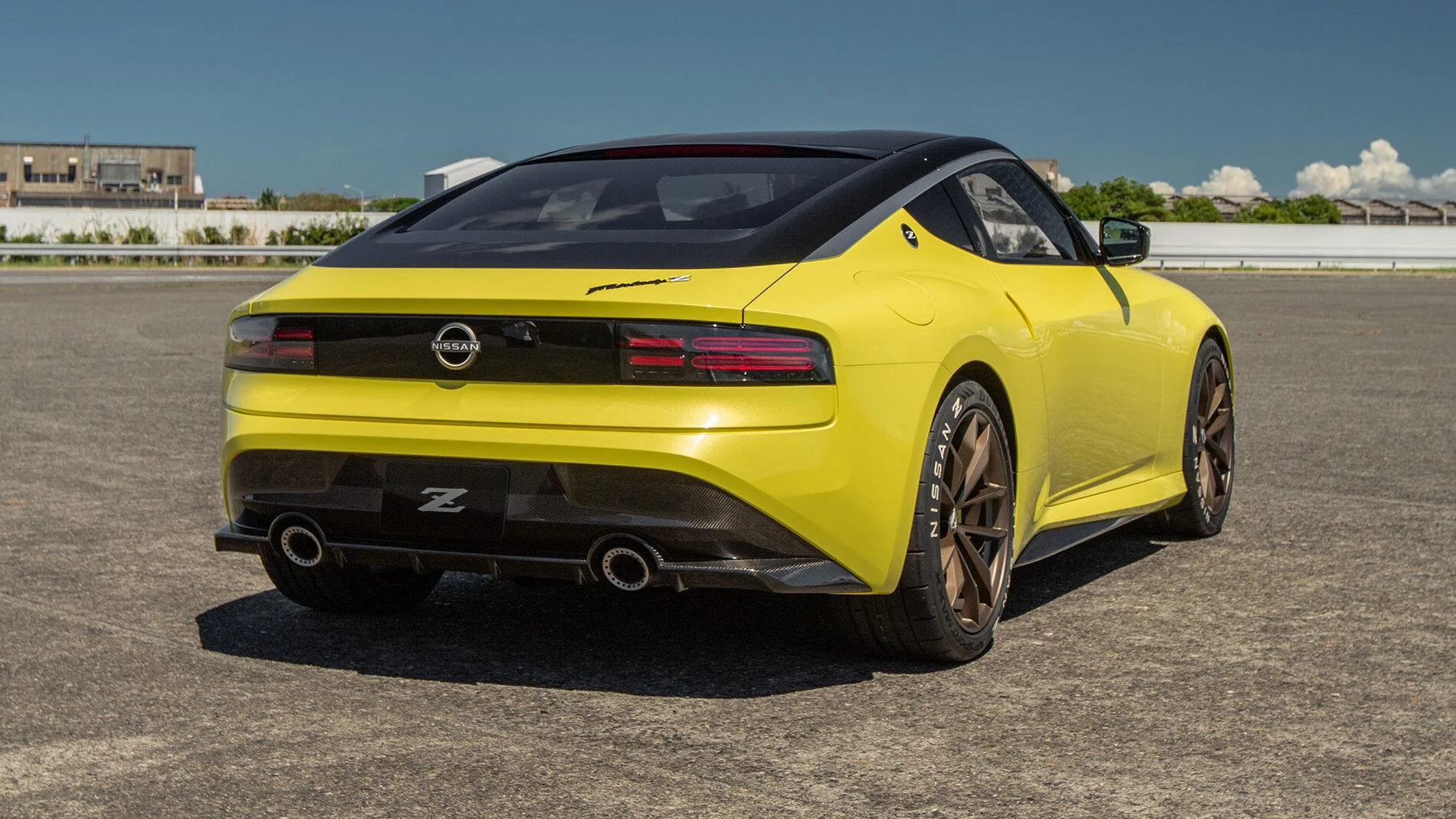 Nissan-Z-Prototype-33.webp