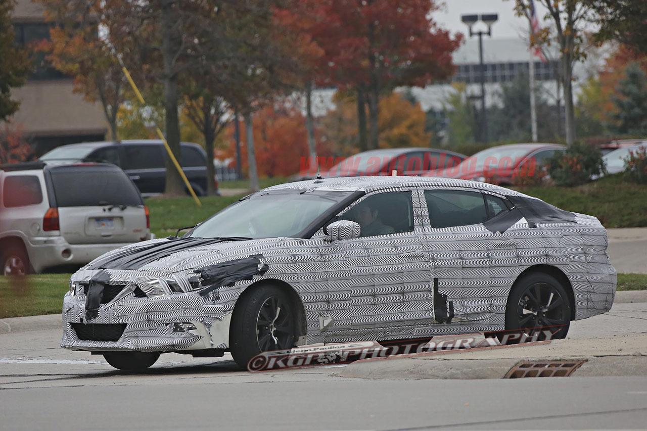 nissan-maxima-spy-shots-001-1.jpg