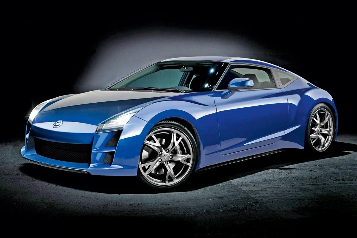 Nissan-Z35_front_angle_view.webp