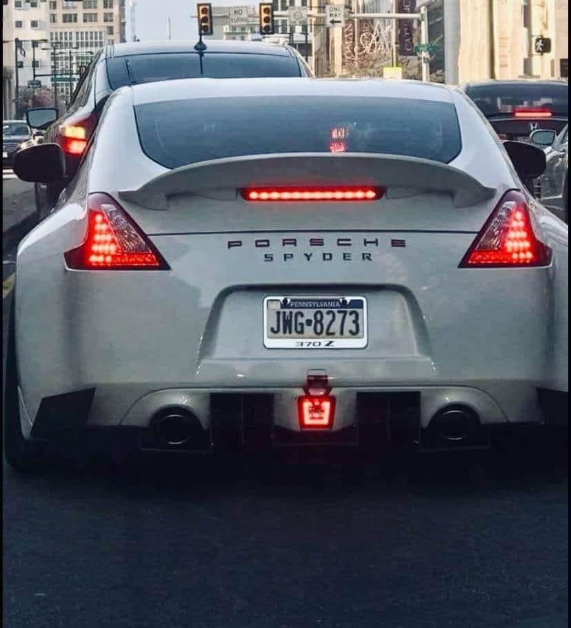 nissan sypder.jpeg