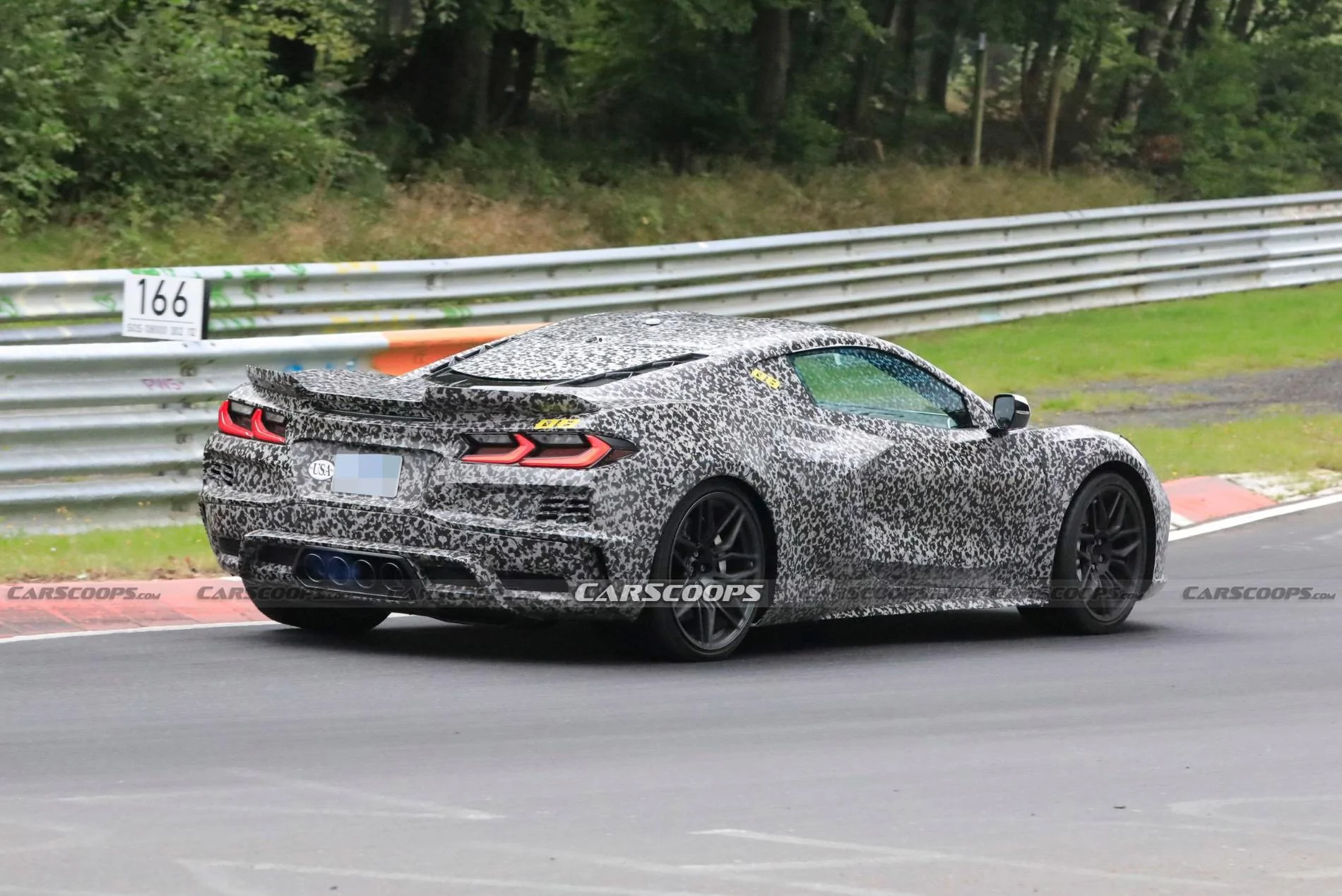 2023-Chevrolet-Corvette-Z06-Scoop-17.webp