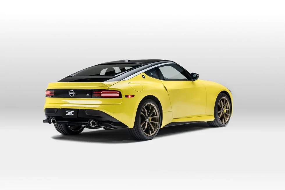 nissan-z-r-t-4-1629209906.jpg