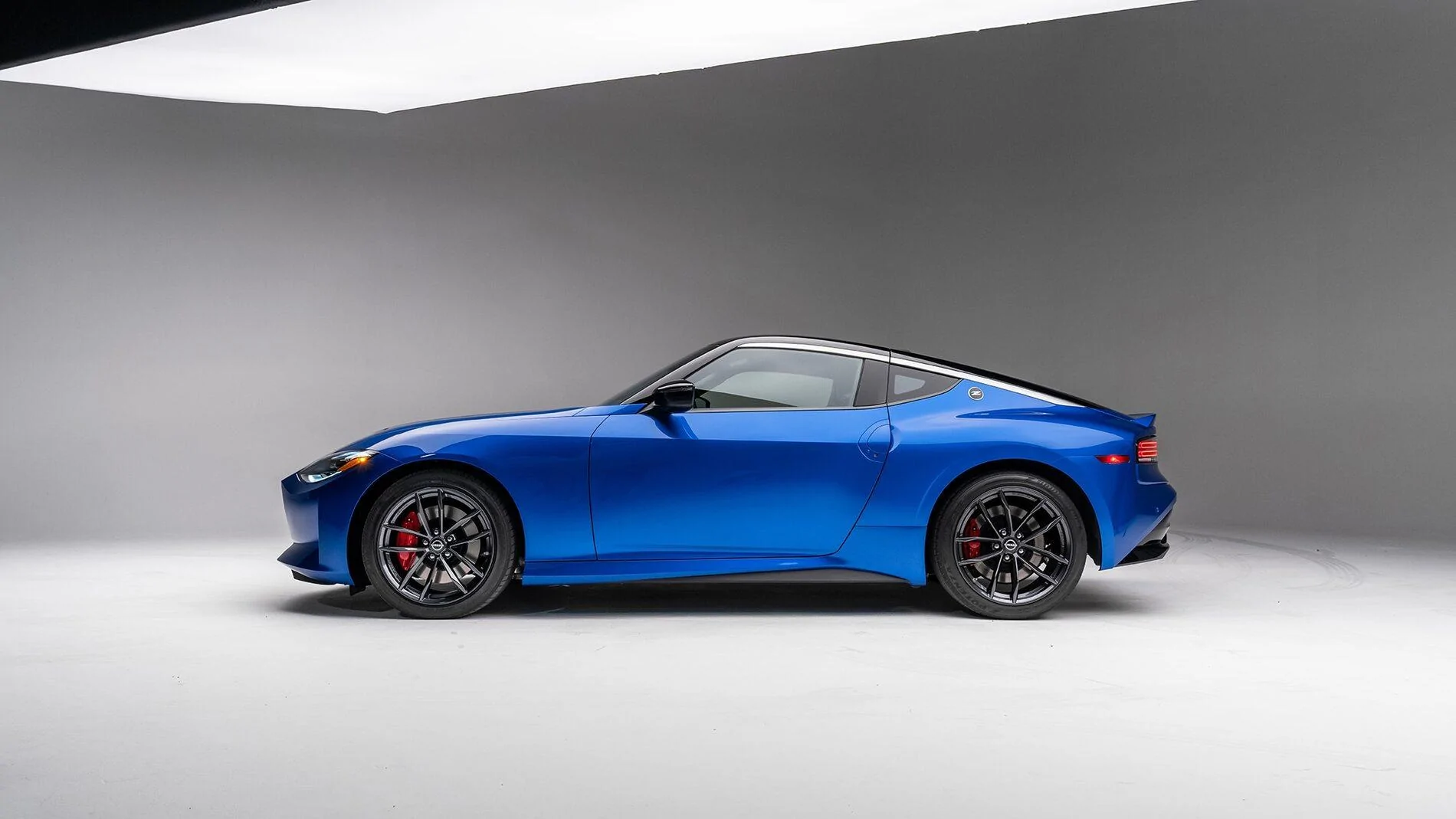 Nissan-Z-First-Look-80.webp