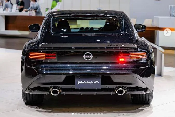 blk rear.webp