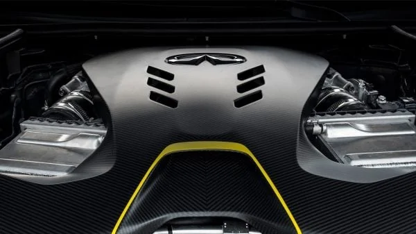 infiniti-project-black-s-prototype-powertrain.jpg.ximg.l_6_m.smart.webp