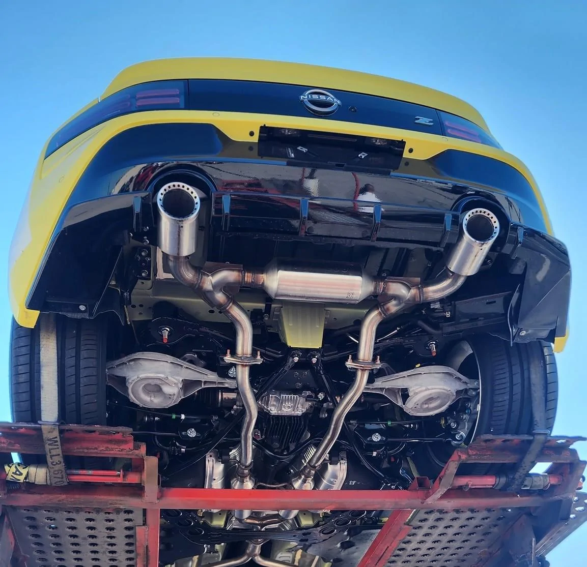 3z7z3 KB3Z4234D Ford | Drive Axle Shaft - Left Right Rear | Source One