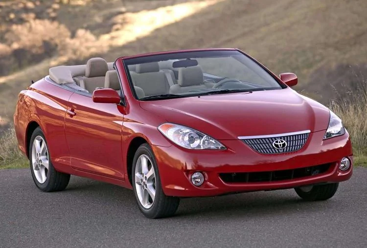 2008-toyota-camry-solara-convertible_100182606_l.webp