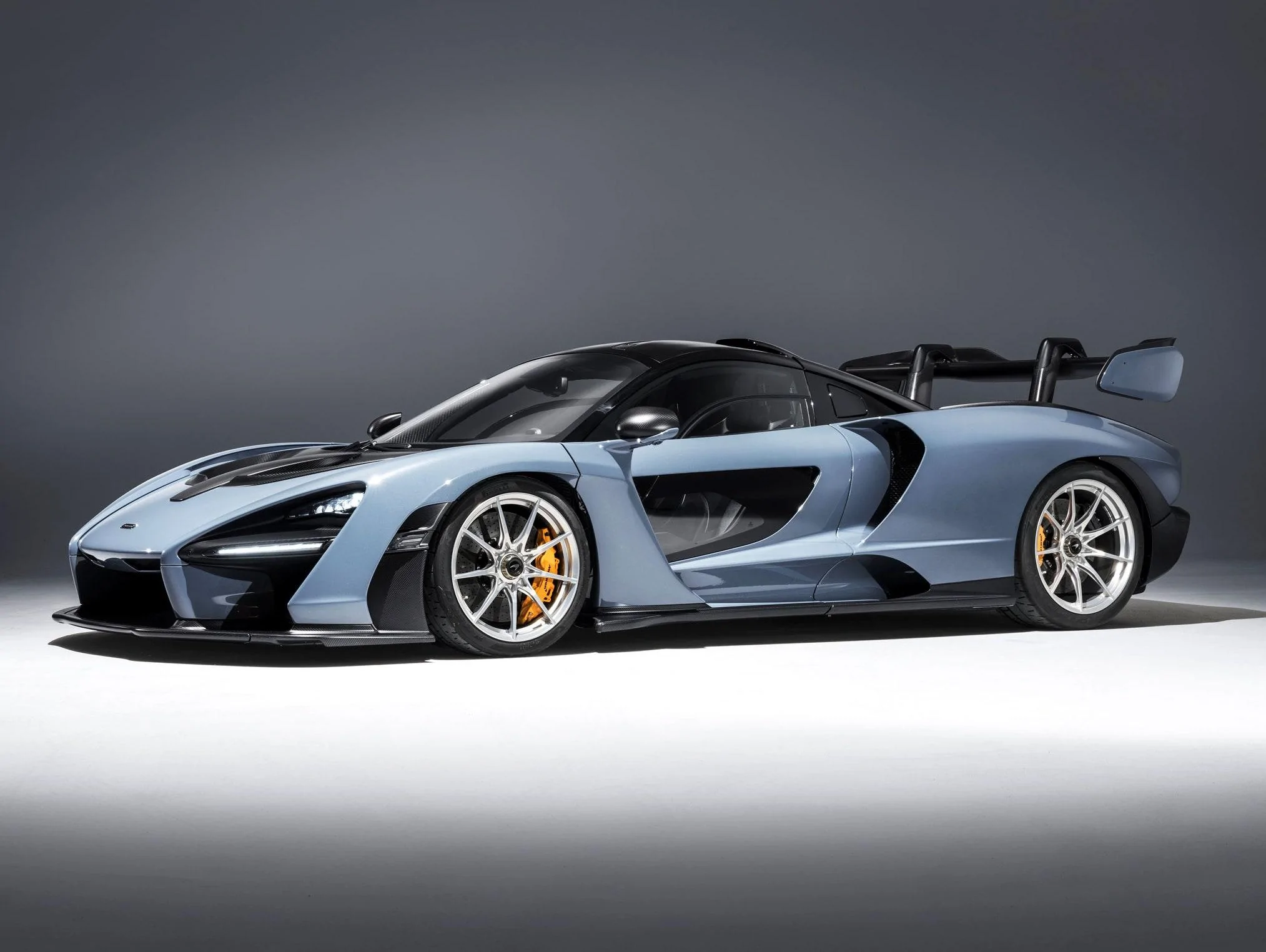 McLarenSenna-Gallery1.webp