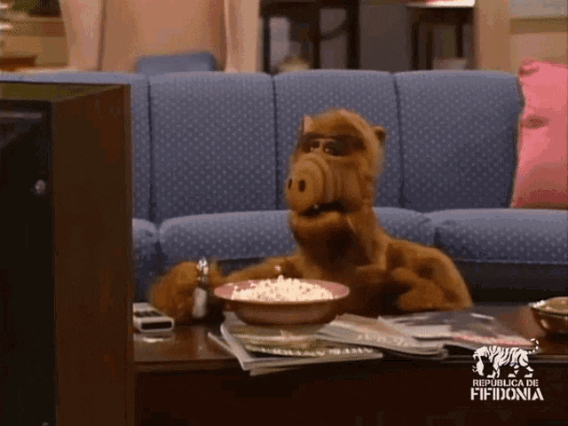 alf-popcorn.gif
