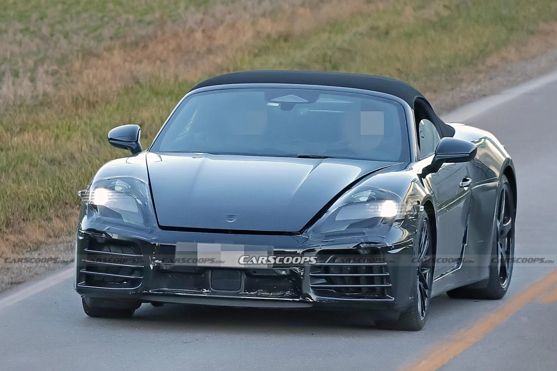 2024-Porsche-Boxster-983-EV-00002.webp