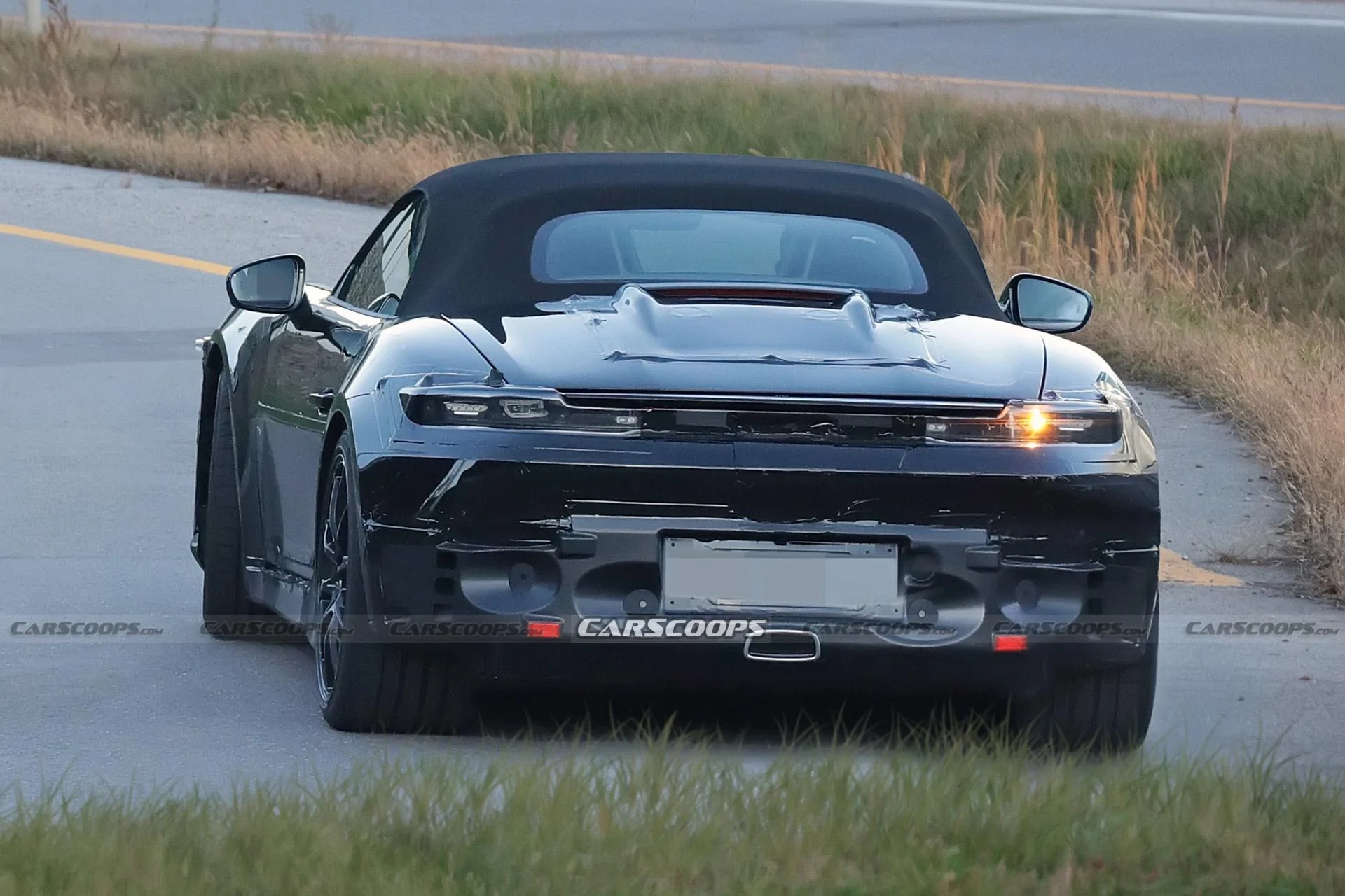 2024-Porsche-Boxster-983-EV-00007.webp