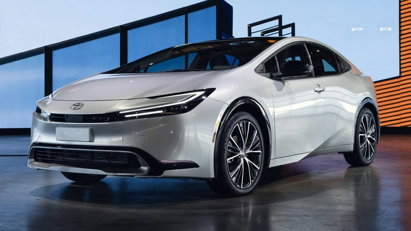 2023-Toyota-Prius-debut-26-e1668637788665.webp