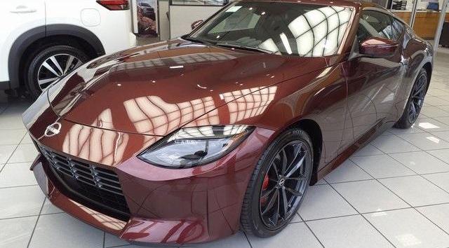 nissan z-2.jpg