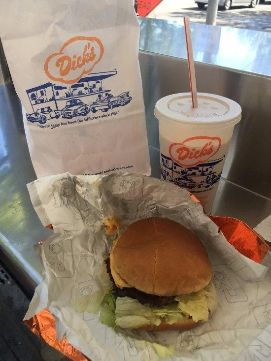 deluxe-burger-chocolate.webp