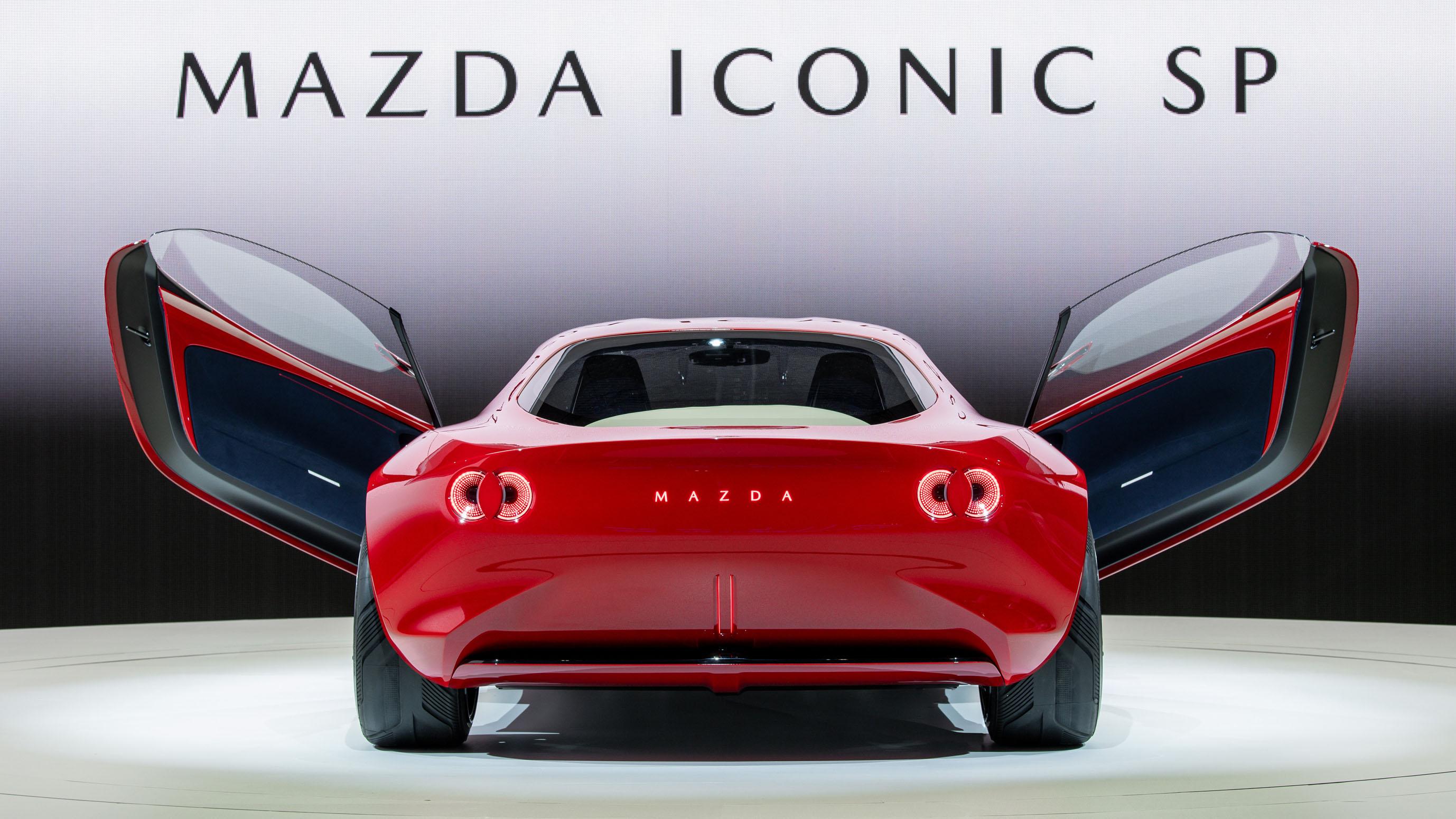 mazda_iconic_sp_4_l.jpg