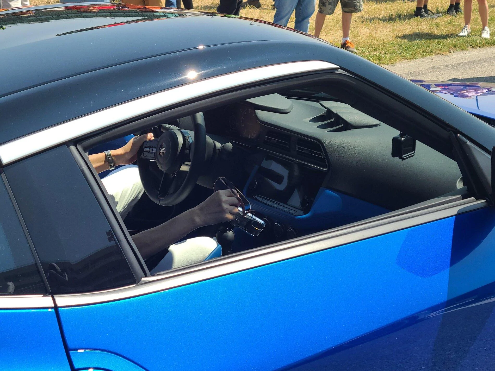 SERIAN BLUE Nissan Z Color 2.webp