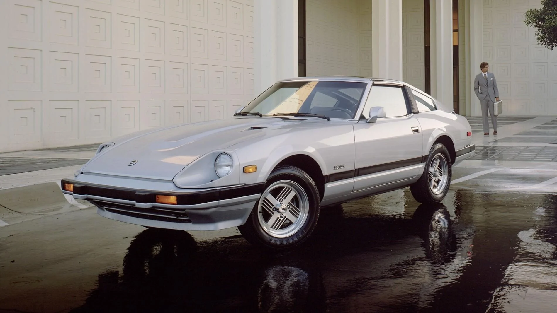 Nissan-Datsun-280ZX.jpg