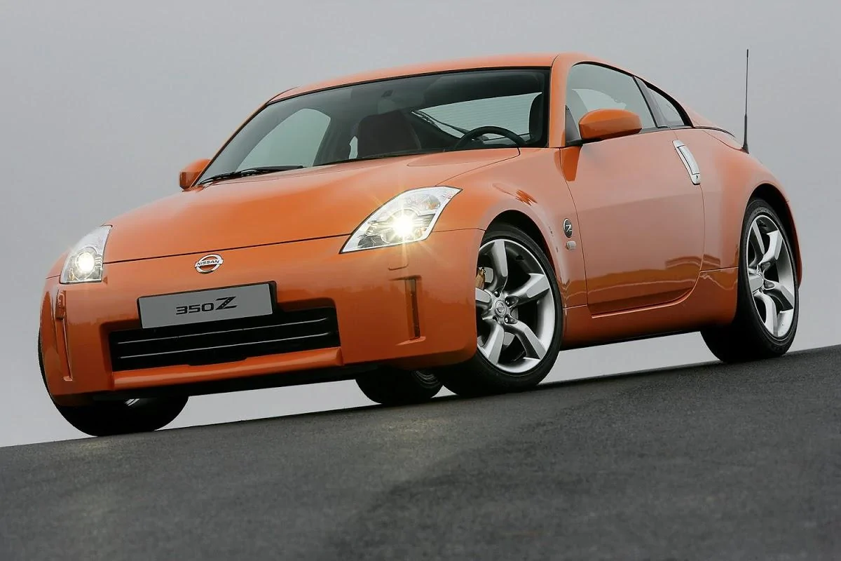 1fe5ece6-carscoop_350z_1006.jpg