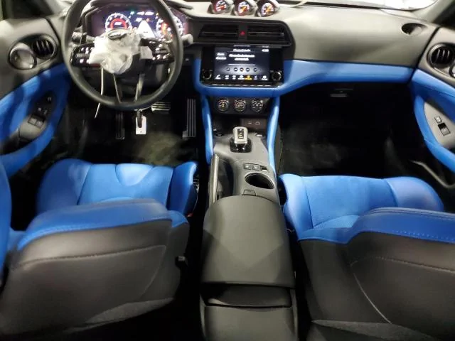 faa36151bcd6423e8f36ec26db1b50d5_ful.webp