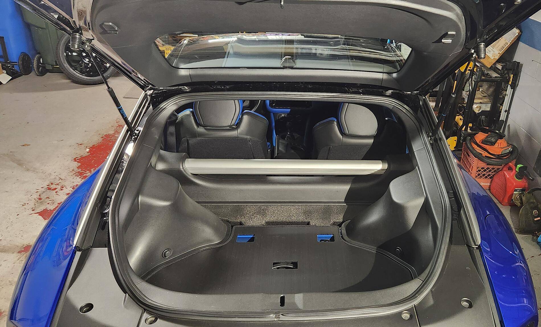 RZ34 Open Hatch - Plastic Insert.jpg
