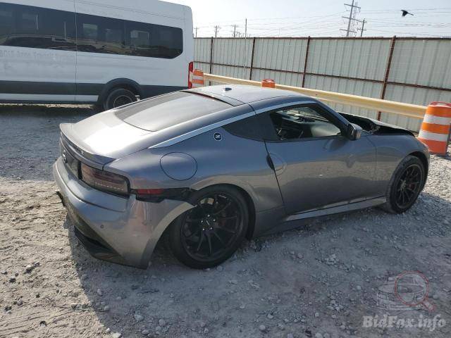 nissan-z-performa-2024-jn1bz4bh3rm360297-img03.jpg