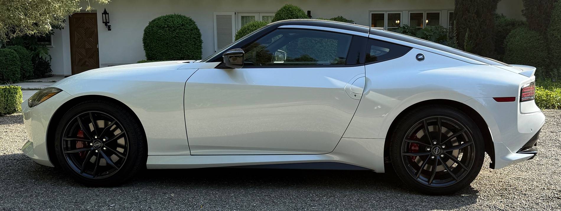 Rear splash guard before and after | 2023+ Nissan Z Forum