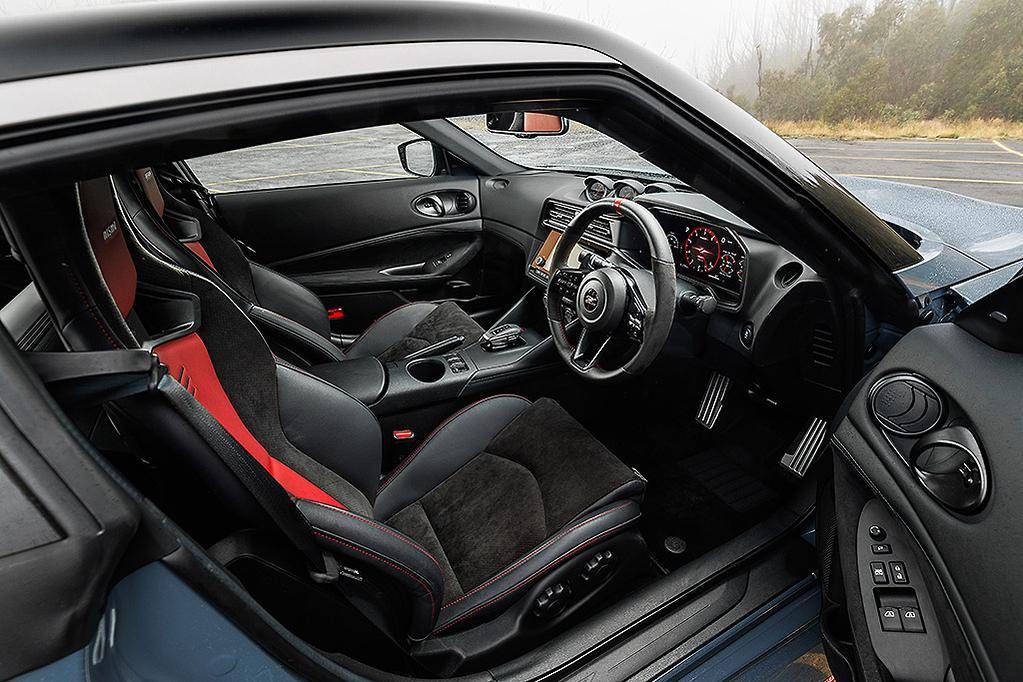 nissan_nismoz_074_hr.jpg