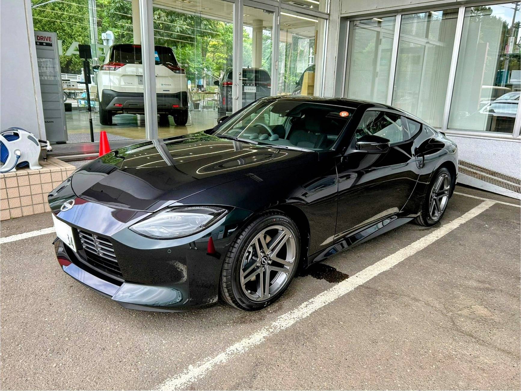 Breaking News! Midnight Purple RZ34 has arrived | 2023+ Nissan Z