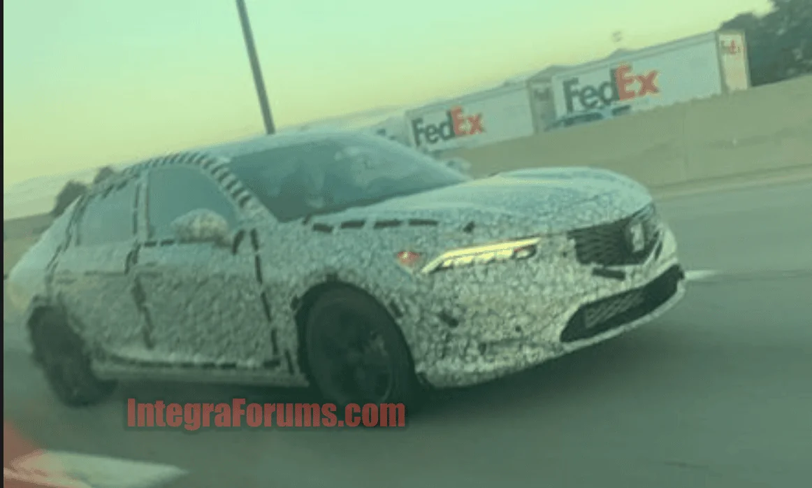 2023-acura-integra-spied-2-png.png