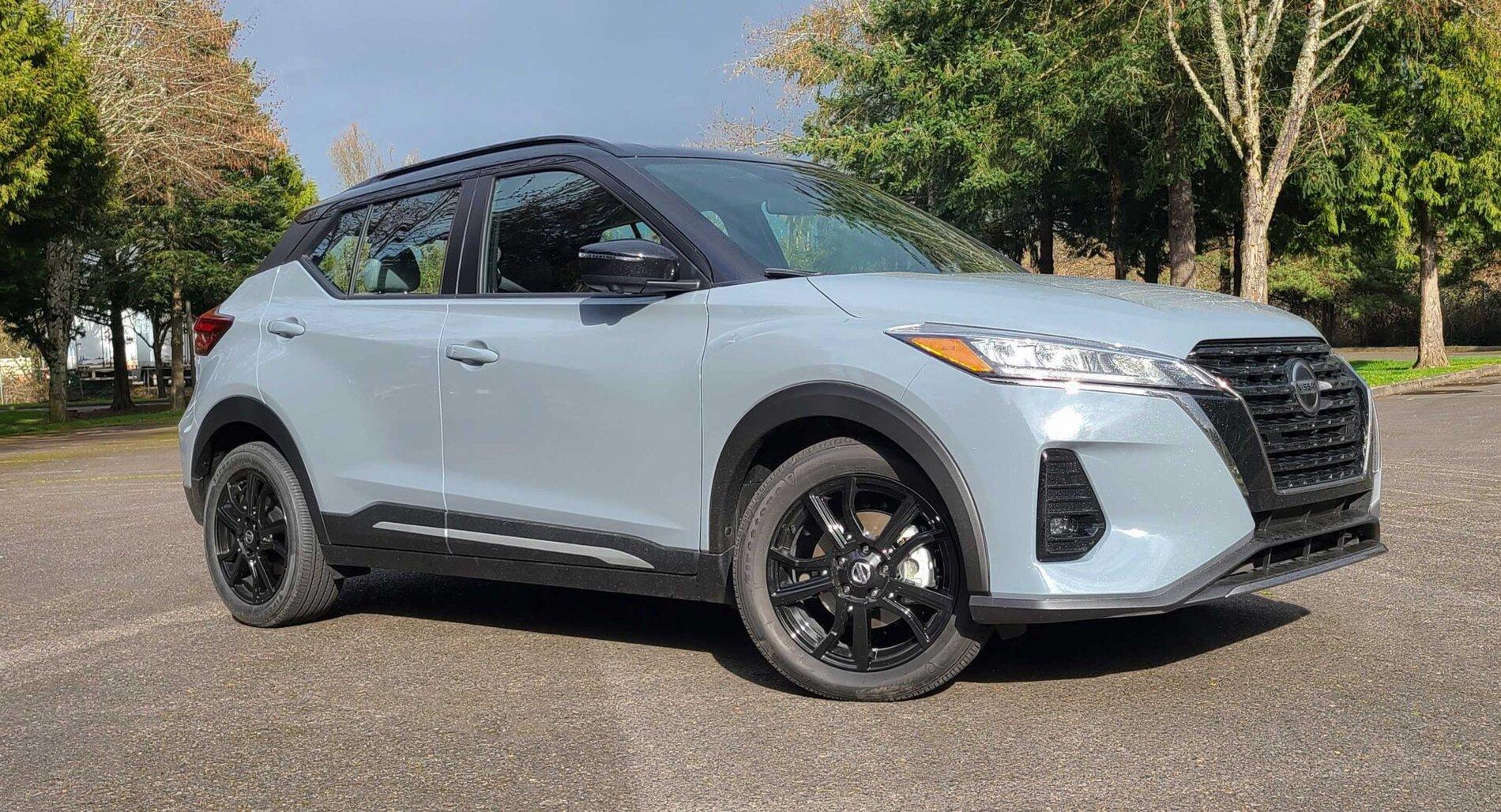 Nissan-Kicks-Front-2048x1108.jpeg