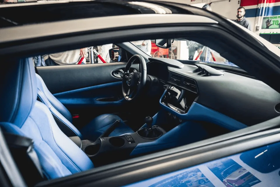 Serian Blue 2023 Nissan Z Coupe 8.png