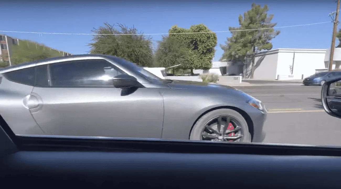 nissan-z-gun-metallic-phoenix-8-png.webp