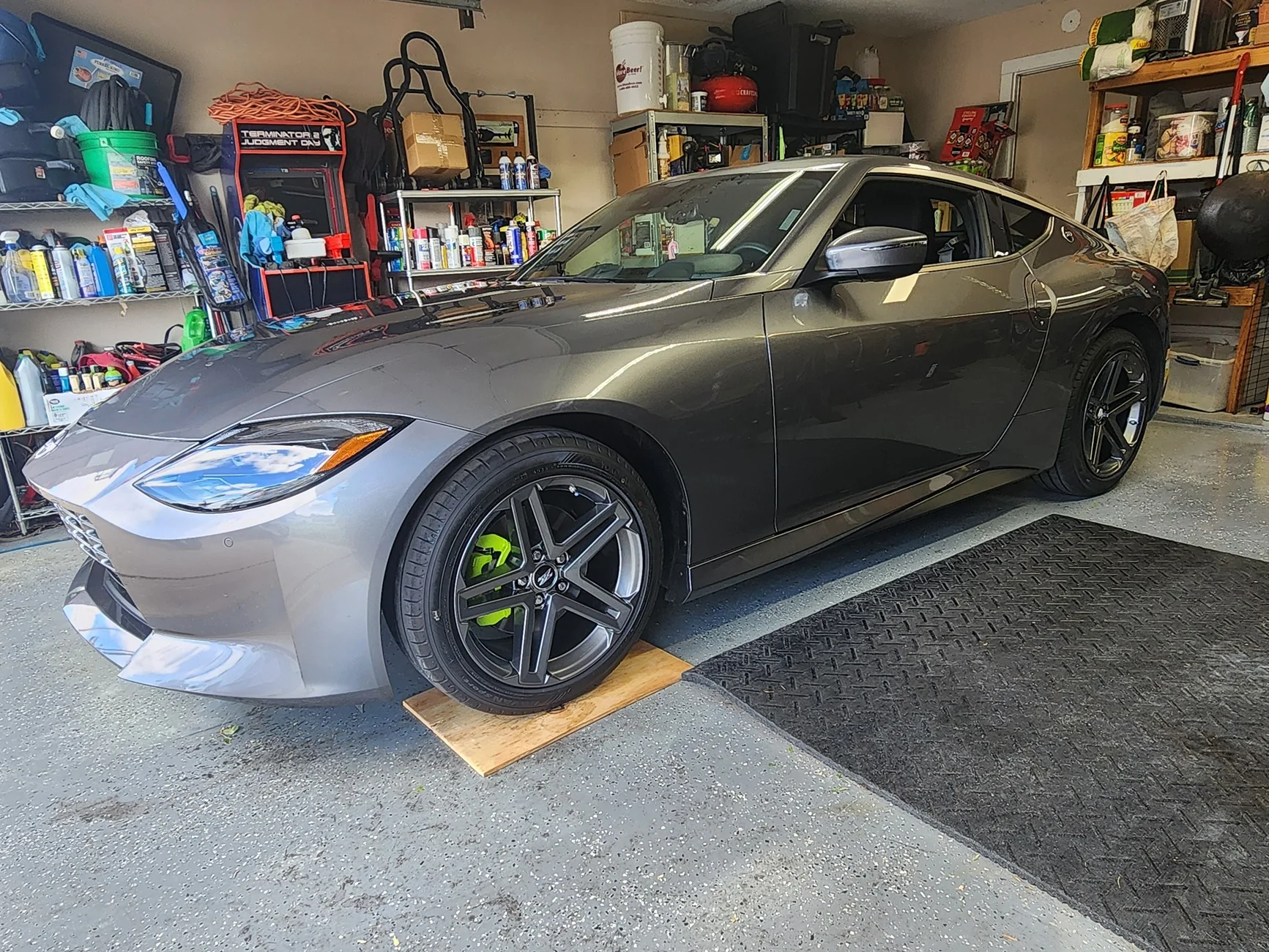 Z_LimeGreenBrakes.webp