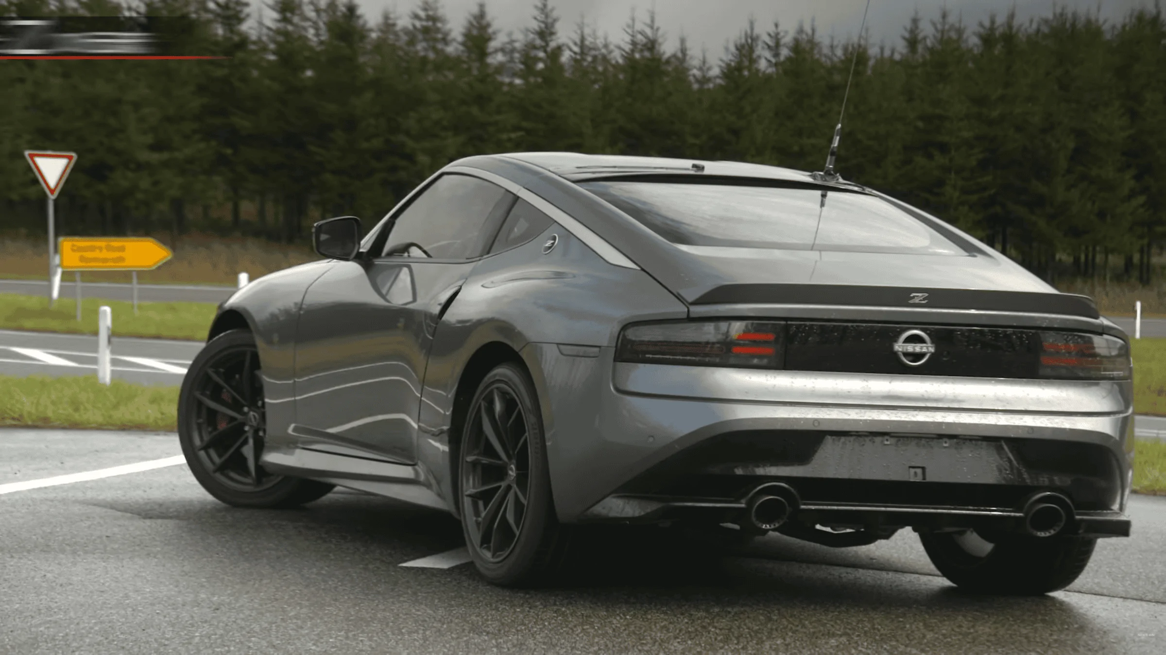 2023 Nissan Z spotted with Fairlady Z badge | 2023+ Nissan Z