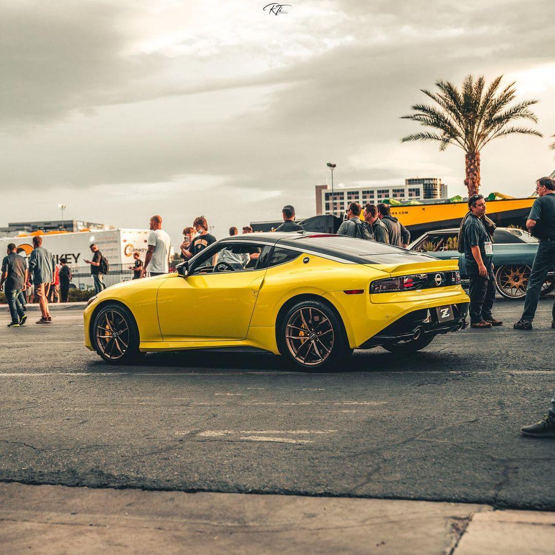 IKAZUCHI YELLOW 2023 Nissan Z 3.jpg