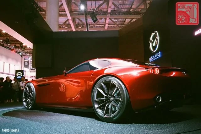 Mazda-RX-Vision-Sk50030-640x427.webp