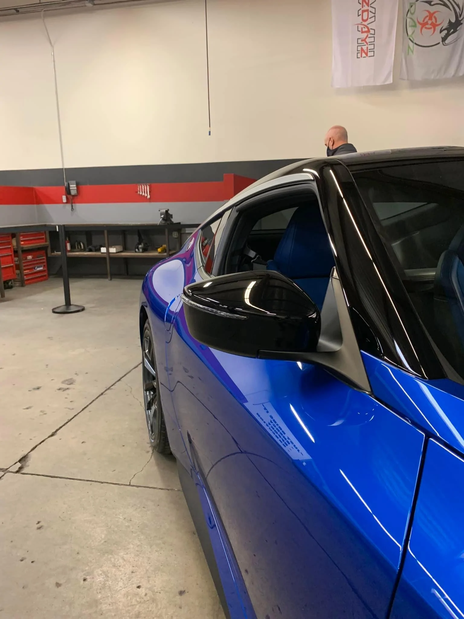 Seiran Blue Nissan Z 2.webp