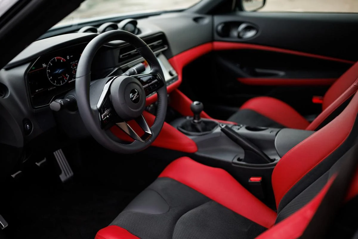 2023 Nissan Z_Boulder Gray-8.webp