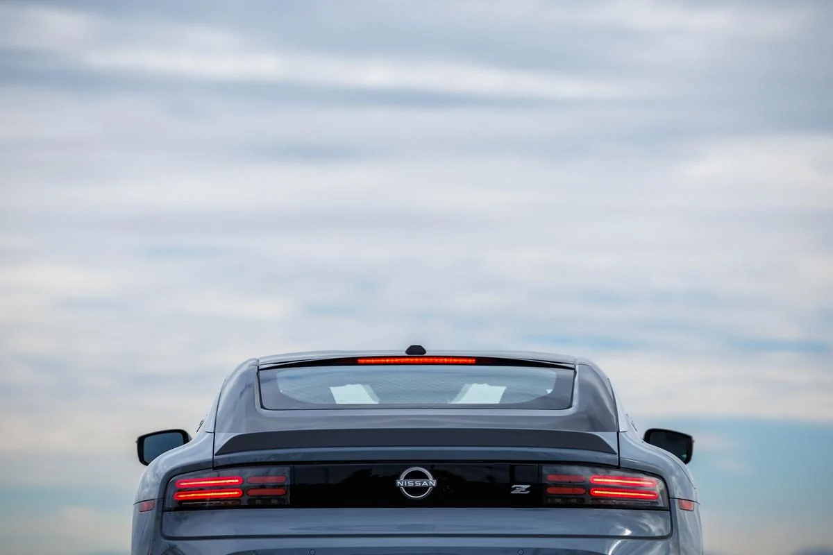 2023 Nissan Z_Boulder Gray-10.webp