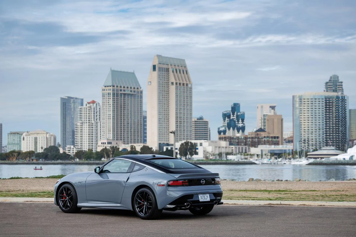 2023 Nissan Z_Boulder Gray-14.webp