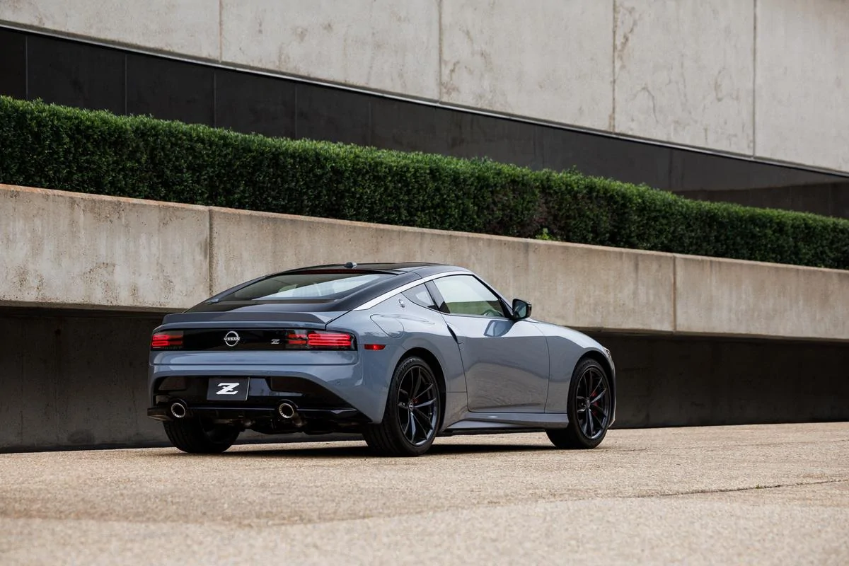2023 Nissan Z_Boulder Gray-22.webp