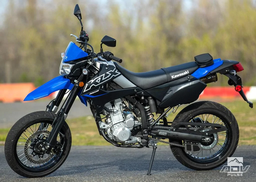 2021-Kawasaki-KLX300SM-review-34.jpg