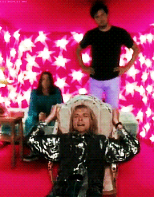 241b4286b6f3039635ff43054195efd4.gif