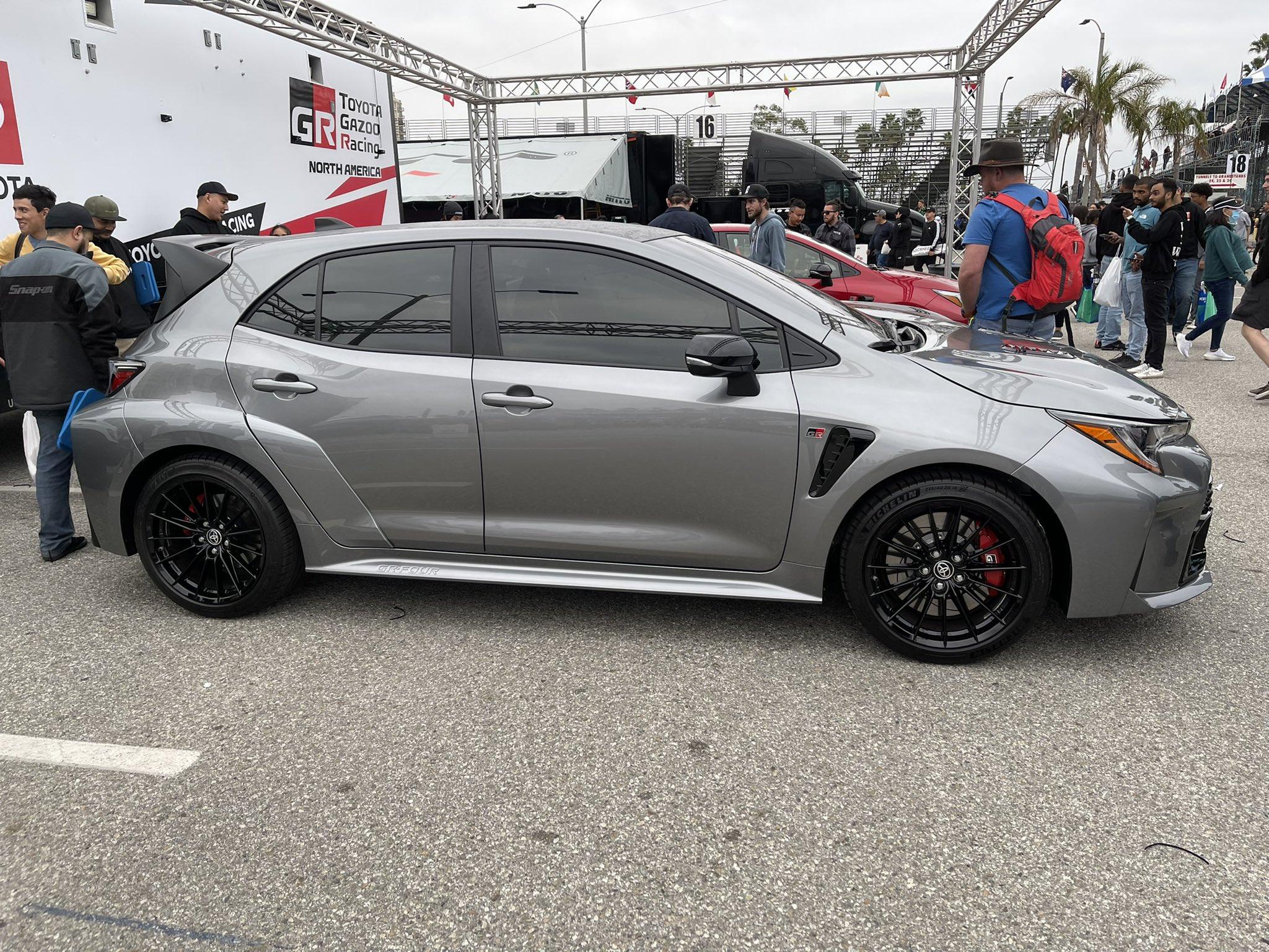 FPb7-tFVQAIc1LH.jpeg