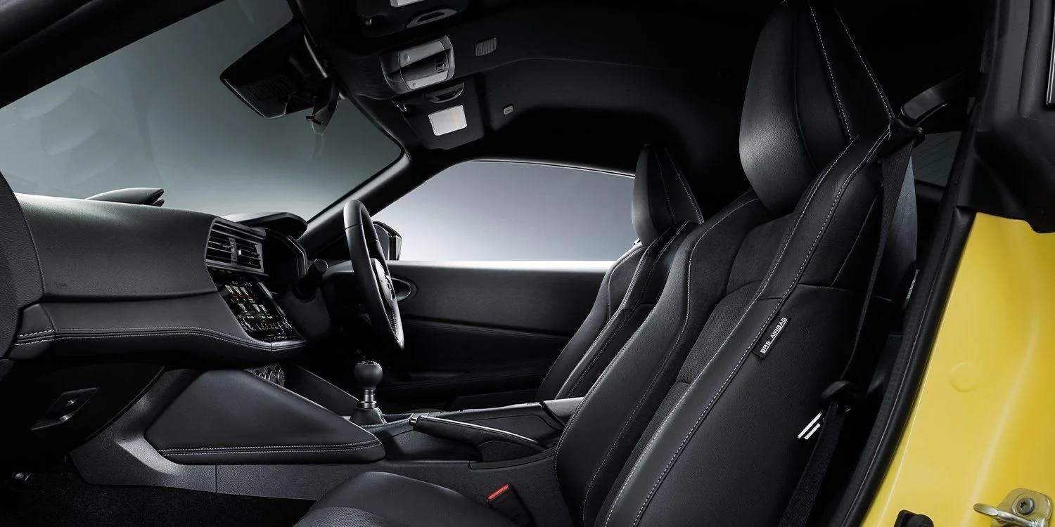 z_2204_interior_th2_main_01.jpg.ximg.l_12_h.smart.jpg