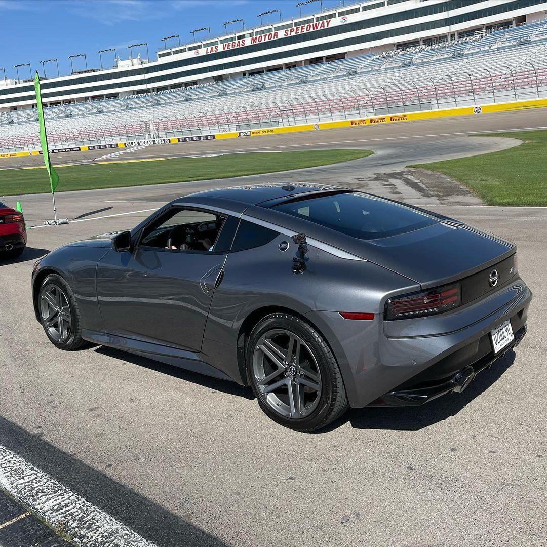 Gun Metal Metallic Nissan Z 2023 5.jpg