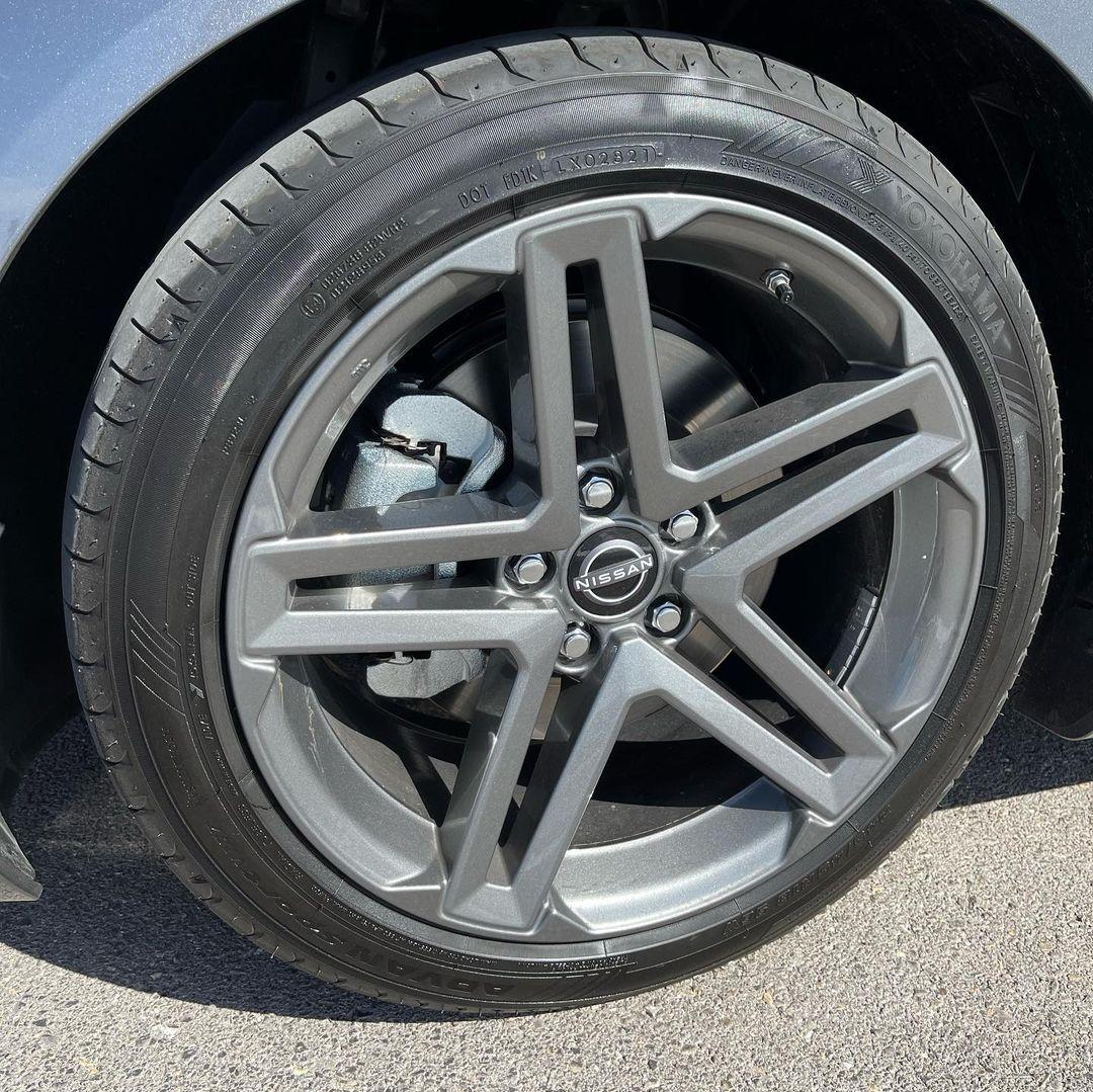 Gun Metal Metallic Nissan Z 2023 3.jpg